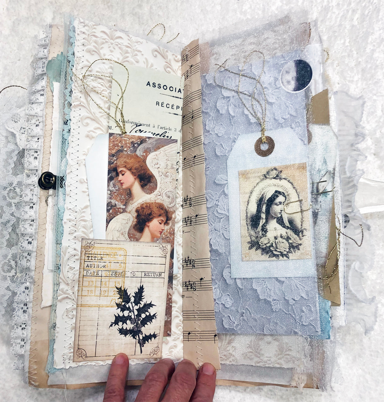 Winter Junk Journal | Glittery Green with Lace & Angels