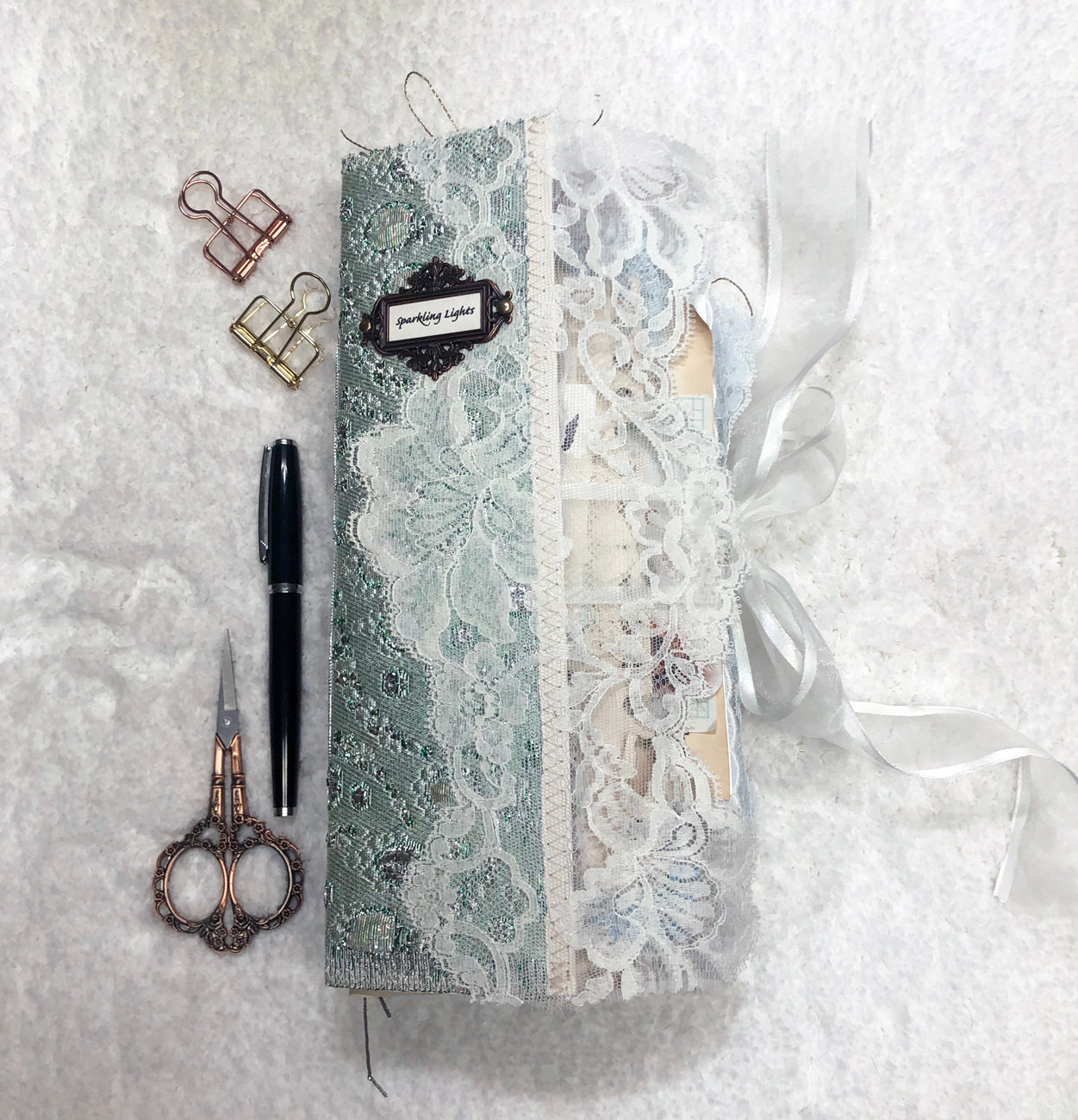 Winter Junk Journal | Glittery Green with Lace & Angels