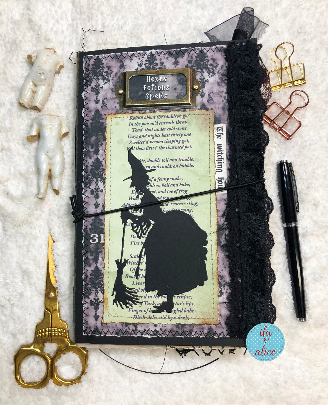 Spooky Witch Junk Journal No. 03 - Halloween Journal